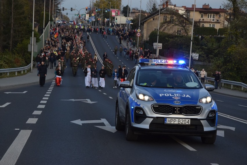 Uroczystości z okazji 104. rocznicy odzyskania...