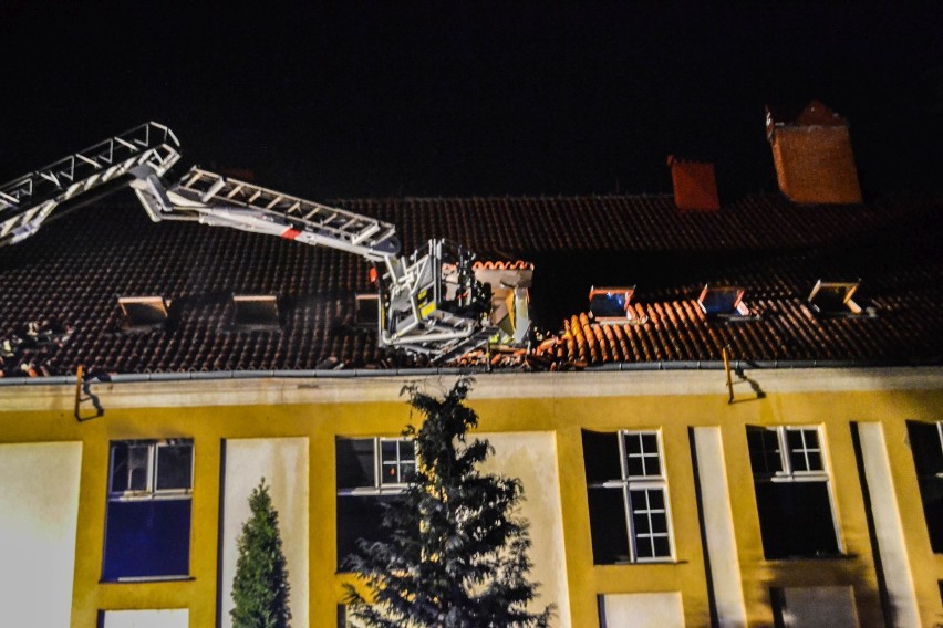 Palił się Dom Dziecka w Białochowie. 31 osób ewakuowano