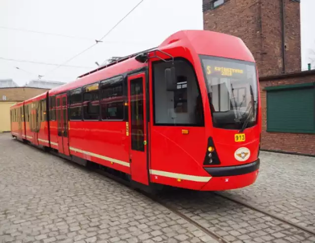 Tramwaje "Helmuty" zostały sprowadzone kilka lat temu z Frankfurtu