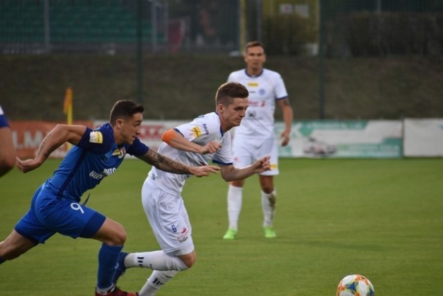Grzegorz Aftyka zagrał przeciw Puszczy Niepołomice jako piłkarz Wigier Suwałki, przegrywając 1:2