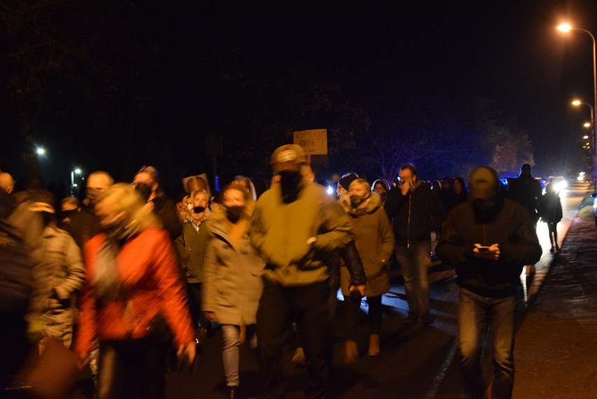 Protest kobiet w Witkowie. Szykuje się kontrprotest „obrońców życia”