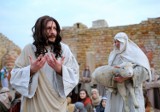 Droga do Jerozolimy: Wielkanocne widowisko na zamku w Inowłodzu [ZDJĘCIA]