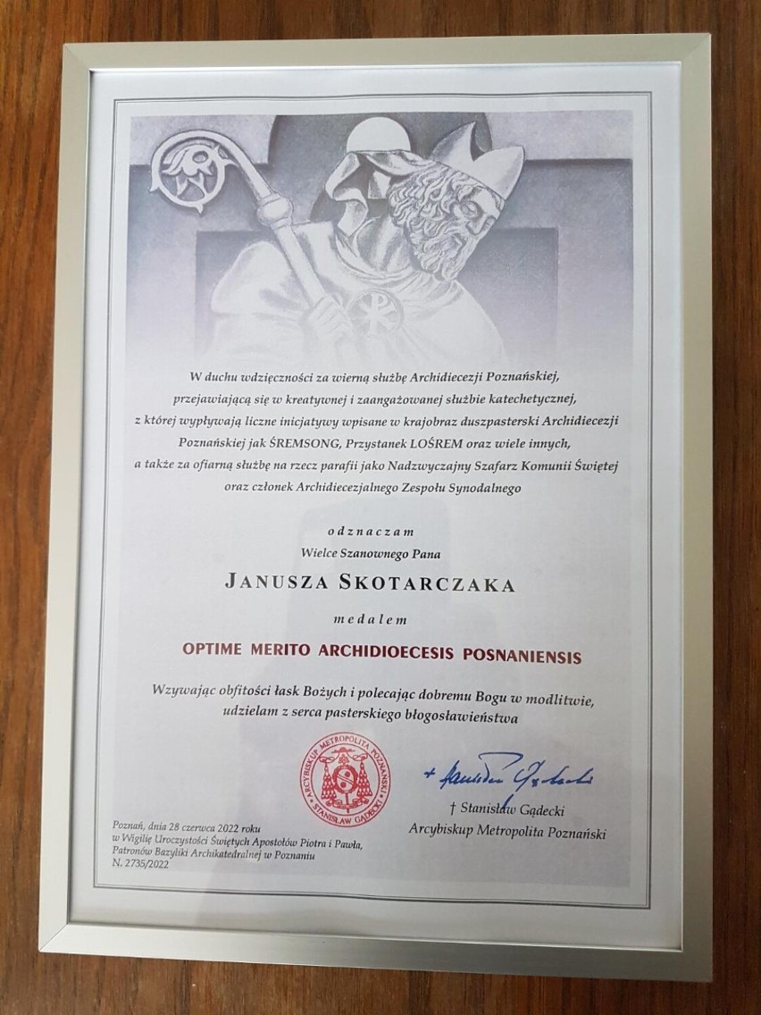 Prestiżowa nagroda dla śremskiego katechety. Janusz T. Skotarczak wyróżniony przez metropolitę poznańskiego