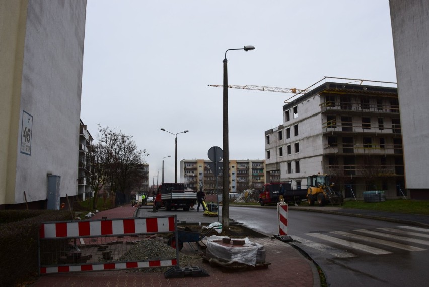 Budowa parkingów przy Owocowej i Uroczej w Wieluniu- zdjęcia z 23 grudnia