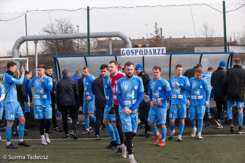 Błękitni Stargard gotowi do gry w II lidze. Strzelili trzy gole w ostatnim sparingu. ZDJĘCIA