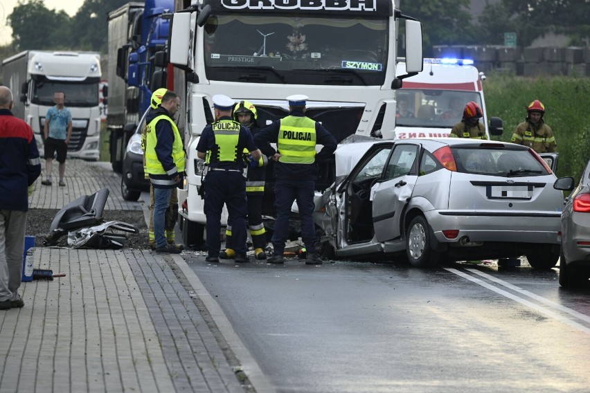 Co było przyczyną tragicznego wypadku w Wiągu? Policja: Nie był to gwałtowny manewr