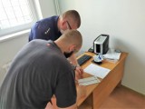 Kąty Rybackie: Spowodował wypadek i uciekł przed policją. Są poszkodowani. Narkotest wykazał obecność amfetaminy.