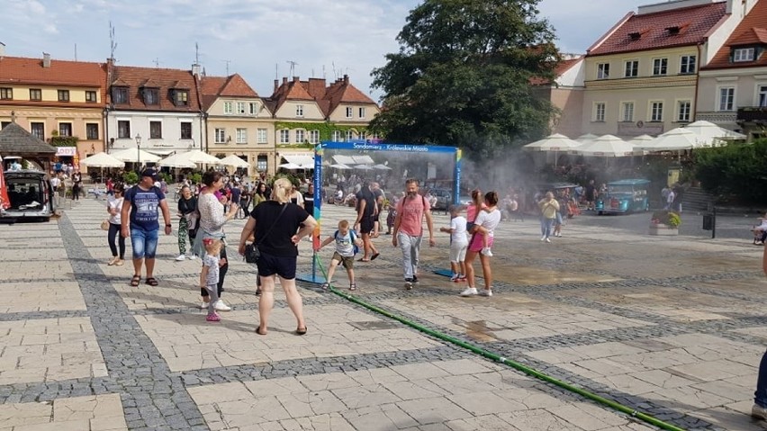 Niedzielne popołudnie, 1 sierpnia sandomierski Rynek...