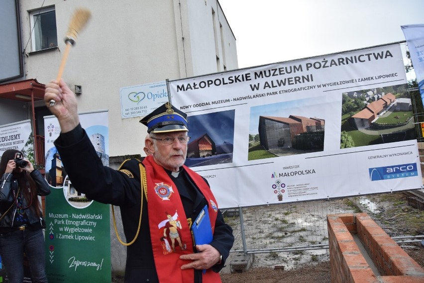 Oficjalnie ruszyła budowa Małopolskiego Muzeum Pożarnictwa w...
