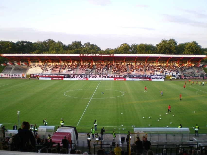 Stadion Polonii przed rozpoczęciem meczu