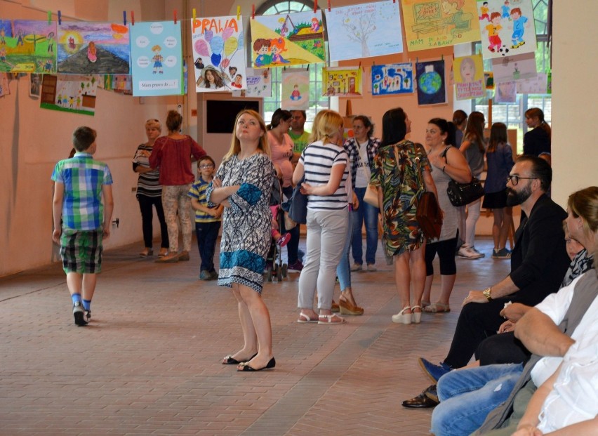Festiwal WATCH DOCS ruszył w Starachowicach. Są filmy, dyskusje i koncerty  
