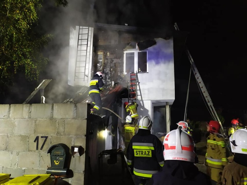 Nocny pożar kotłowni w domu przy ul. Dobrzyńskiej w Grudziądzu. Duże straty