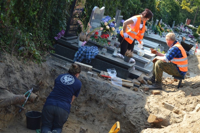 IPN zidentyfikował "Niezłomnego" ekshumowanego na wieluńskim cmentarzu. To Stanisław Gibek