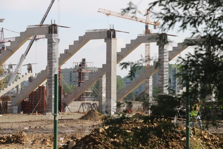 Zagłębiowski Park Sportowy, w skład którego wchodzi stadion...