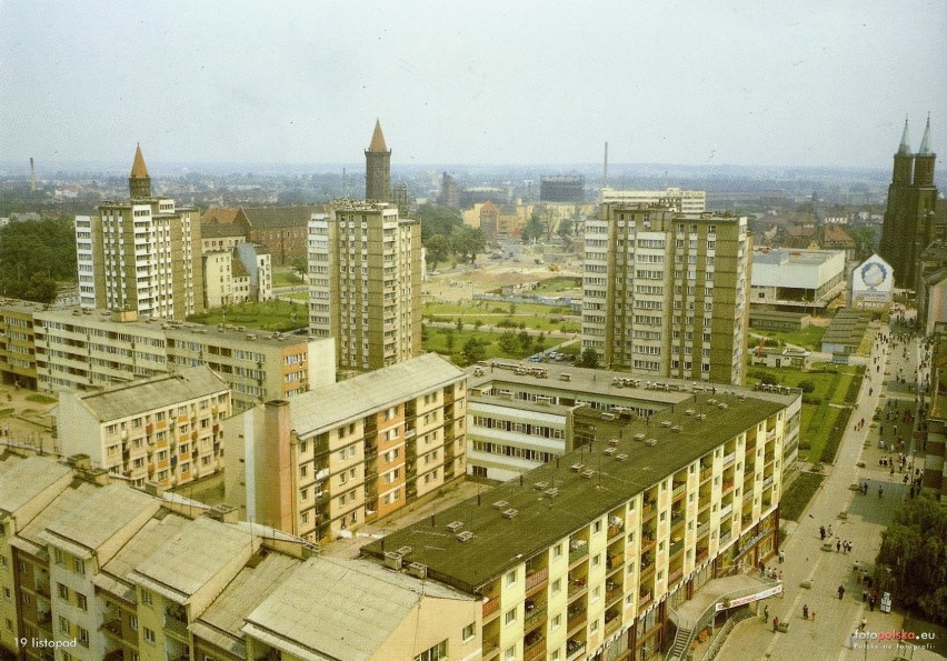 Legnickie blokowiska, wielka płyta na Koperniku, Piekarach i w centrum. Zobaczcie archiwalne zdjęcia, są jak podróż w czasie! 