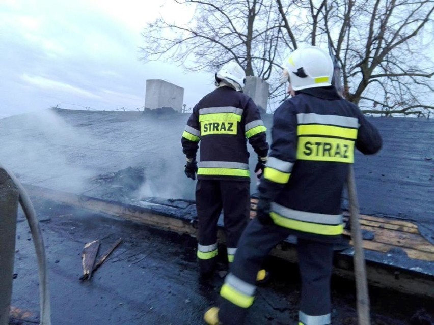 Brdów: Pożar budynku po starym przedszkolu