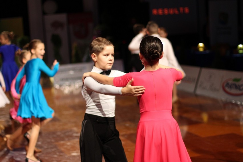 Turniej tańca w Piątnicy (zdjęcia, wideo)