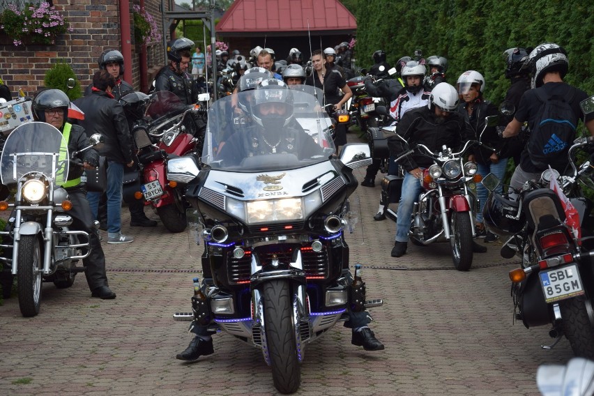 Odpustowy zlot motocyklowy w Wilkowyjach
