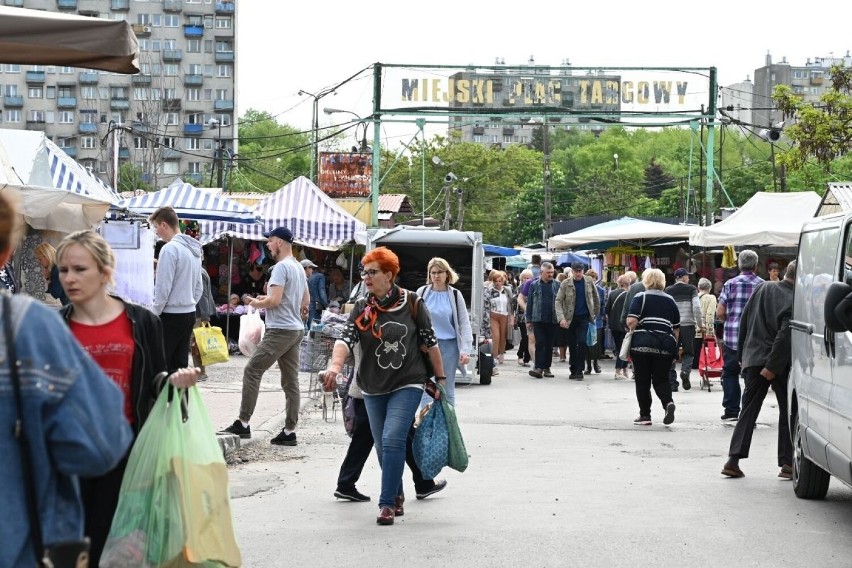 We wtorek, 17 maja, handel na kieleckich bazarach kwitł w...