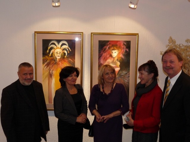 Wystawę otworzyli starostowie: Benno Kaufhold i Małgorzata Waszak