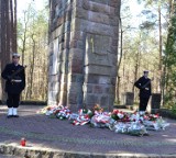 Uroczystości pod pomnikiem w Piaśnicy. 75. rocznica masowych mordów dokonanych przez hitlerowców