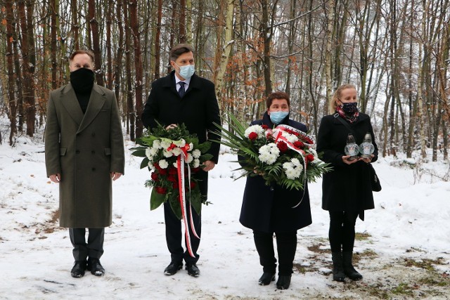 Oddali hołd zamordowanym w Lesie Skarszewskim żołnierzom Armii Krajowej