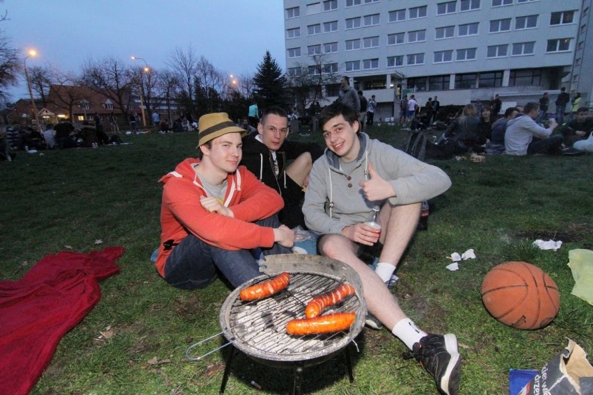 Studenci witali wiosnę na Wittigowie (ZDJĘCIA)