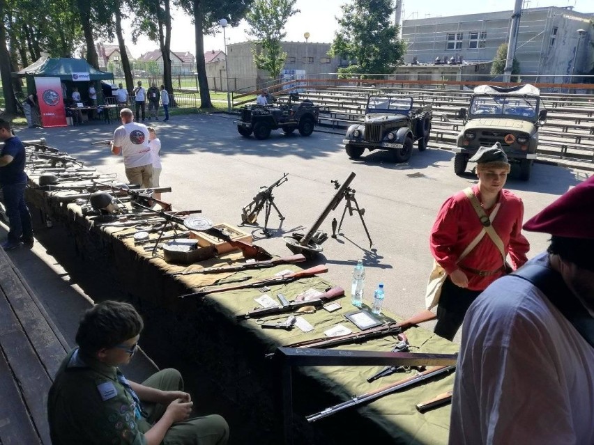 Wystawa broni wojskowej w Dobroszycach (NOWE ZDJĘCIA) 