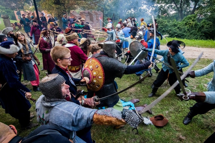 W ten weekend po raz kolejny Szwedzi najechali na...