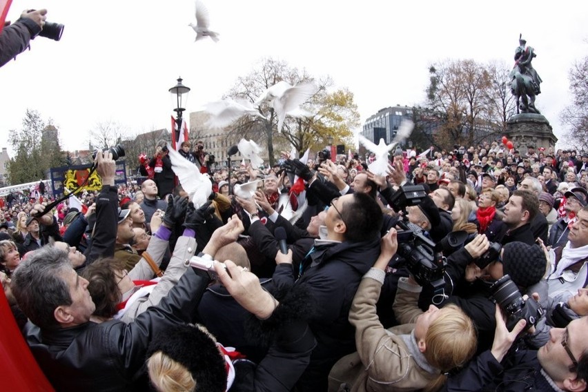 Gdańsk: Parada Niepodległości 2012 - tak świętowano 94. rocznicę odzyskania niepodległości ZDJĘCIA