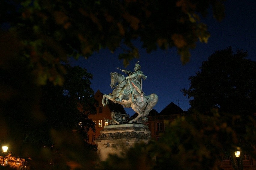 Pomnik Jana III Sobieskiego na Targu Drzewnym. Rocznica odsłonięcia pomnika [ZDJĘCIA]