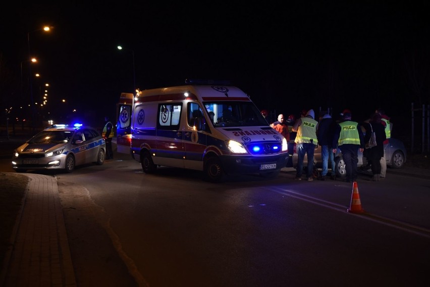 Śmiertelny wypadek na ulicy Armii Krajowej w Skierniewicach. Nie żyje 73-latek