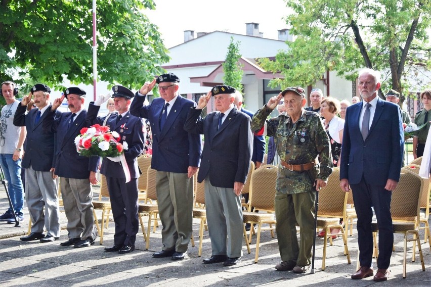 1 sierpnia tarnobrzeżanie oddali hołd mieszkańcom Warszawy i...