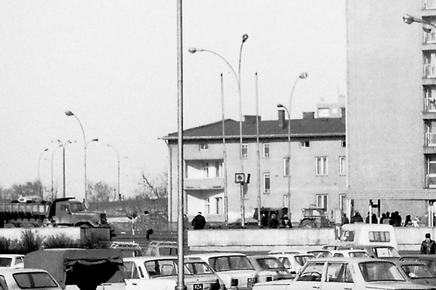 Rejon alei Lenina (dzisiejsza Piłsudskiego) i parkingu przed...