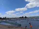 Konin. Wypoczynek na miejskiej plaży. Kameralna atmosfera i bezpieczne kąpielisko dla dzieci