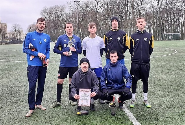 Odbył się zimowy turniej piłki nożnej w ramach akcji "Aktywne Ferie z OSiR". Wygrała ekipa "Gramy dla Damiana"