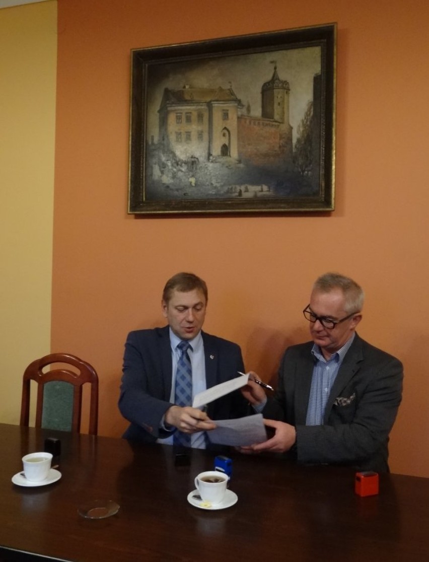 Starosta i Wójt Gminy Łęczyca podpisali list intencyjny w sprawie obsługi firm leasingowych
