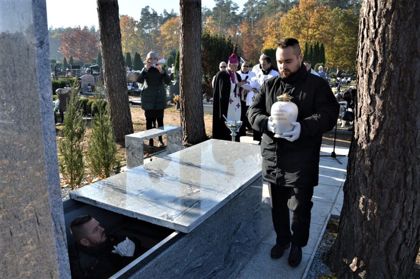 29 października w Goleniowie odbył się pierwszy pogrzeb...