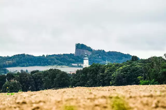 Kraina Wygasłych Wulkanów i Zamek Grodziec