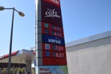 Aktualne ceny paliw w Szczecinku. Taniej niż w Koszalinie, drożej niż na południu [zdjęcia]