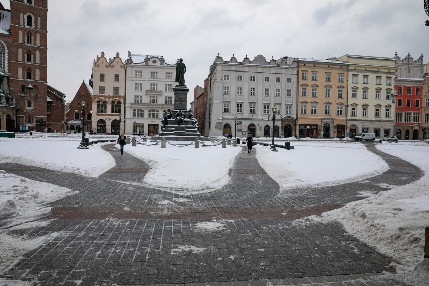 Zima w Krakowie trzyma mocno. Do soboty nocami temperatura...