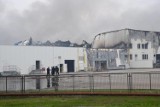 Pożar zakładu Iglotex w Skórczu. Co z pracownikami fabryki i odbudową hal produkcyjnych? Zarząd firmy podsumowuje pierwszy etap działań