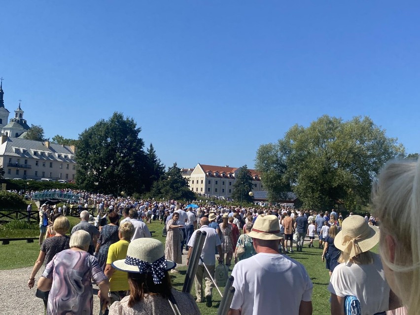 Pielgrzymowali do sanktuarium w Kodniu. Na pielgrzymkę wybrali się też mieszkańcy gminy Wierzbica. Zobacz zdjęcia
