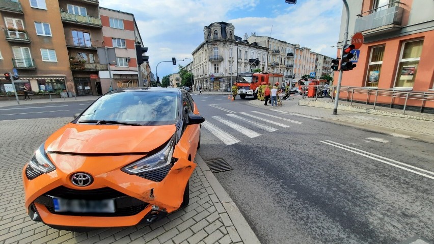 Zderzenie aut na skrzyżowaniu Górnośląskiej i Staszica