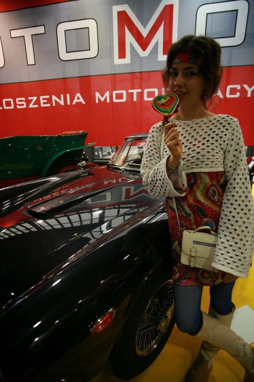 Piękne kobiety na Motor Show w Poznaniu [zdjęcia]