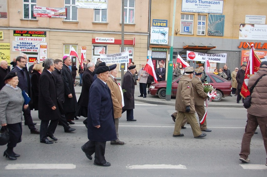 Odsłonięcie Memoriału Smoleńskiego w Dębicy