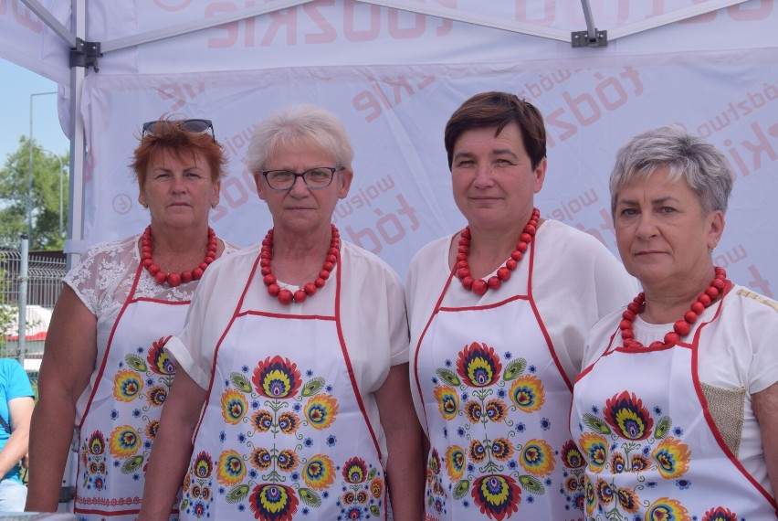 Tłumy nad Jeziorskiem. Trwa Piknik Województwa Łódzkiego