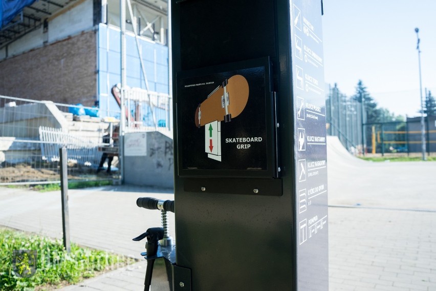 Trzy stacje napraw rowerów wzmocniły miejską infrastrukturę...