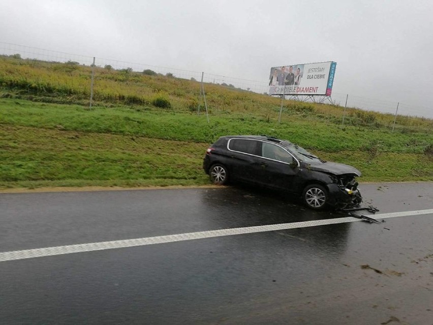 Wypadek na autostradzie A4. Dwie osoby w szpitalu