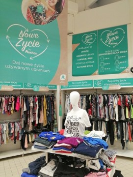 Okazja! Auchan sprzedaje używane ubrania znanych marek za grosze | Toruń  Nasze Miasto